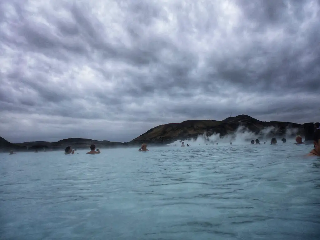 Top tips for visiting the Blue Lagoon in Iceland in winter - and how to  look after your hair!